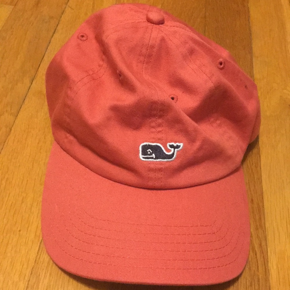 Vineyard Vines Whale Logo Hat🐳 PRICE DROP‼️